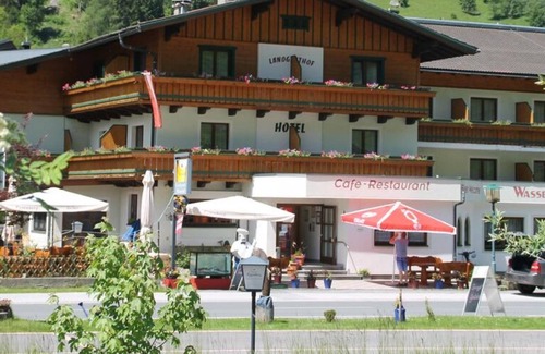 Fusch an der Grossglocknerstrasse House | Doppelzimmer Kat. A - Wasserfall, Hotel