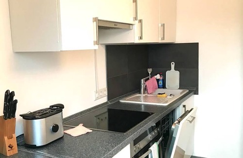 Moelln Apartment | Doppelzimmer mit Dusche, WC 1 - Haus Hortensie