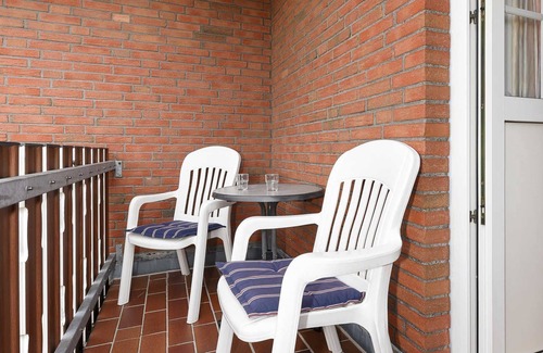 Esens Cottage | Doppelzimmer Nichtraucher Kategorie I - Doppelzimmer in der Hotel-pension Störtebeker