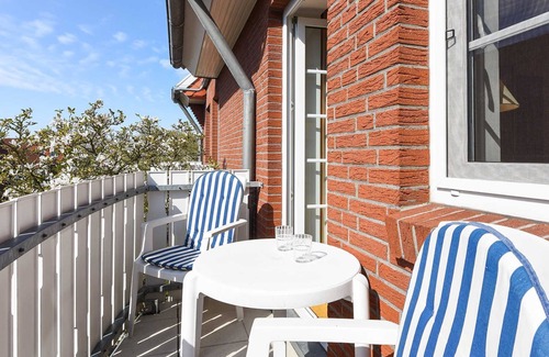 Esens Cottage | Doppelzimmer Nichtraucher Kategorie I - Doppelzimmer in der Hotel-pension Störtebeker