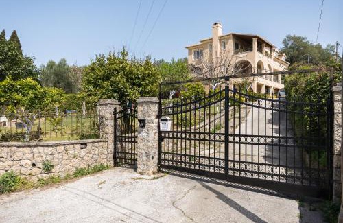 Corfu Apartment | Dora's Home