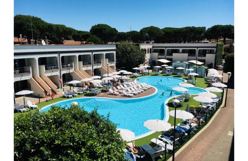 Lido di Spina Resort | Dorado 8P