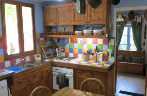 Villefranche-de-Lonchat House | Dordogne, near St Emilion-beautifully restored 18c village house+heated pool.