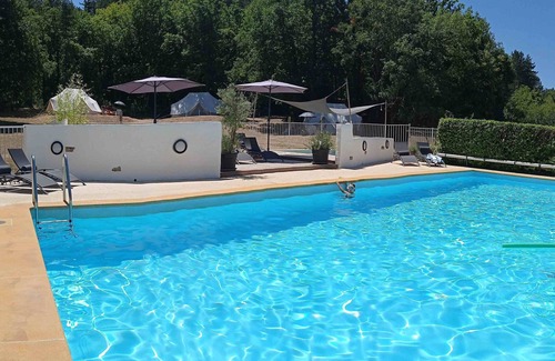 Bouzic RV Rental | Dordogne Glamping - Bell tent VV6
