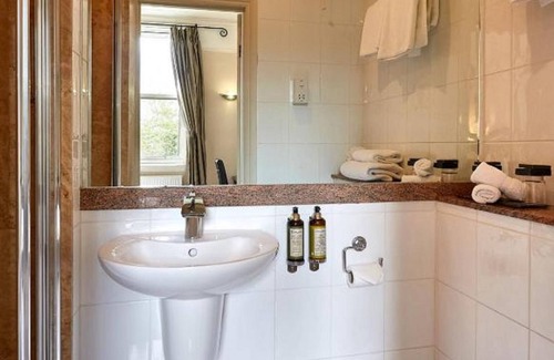 Bath Bed & Breakfast | Dorian House