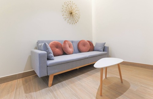 Alicante City Centre House | Dorinda Rooms