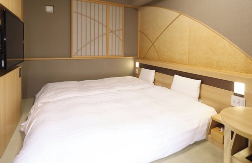 Shinkawa Hotel | Dormy Inn Hatchobori Tokyo
