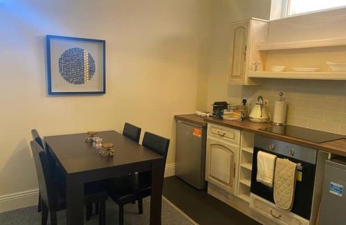 Cheltenham Apartment | Dorset Villa flat 2 at Pittville Lawn