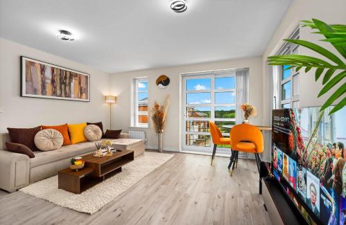 Moffat Apartment | Dote Haven Stylish 2 Bed Apartment - Free Parking and Free High Speed WIFI