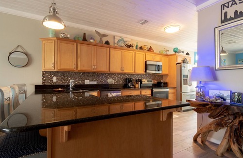 Navarre Beach Apartment | Dotties Sandbar 3 Bedroom Townhouse by Redawning