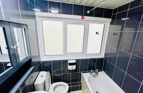 Pollards Hill Apartment | Double bedroom Apartment!