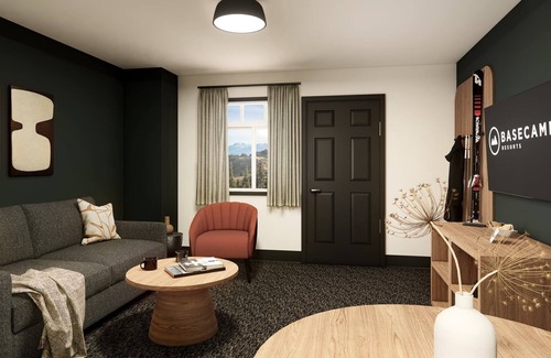 Revelstoke Hotel | Double Queen Suite Pet Friendly