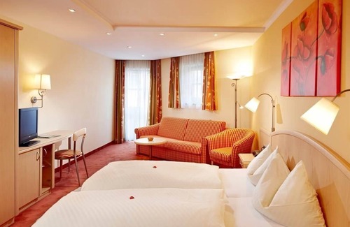 Bramberg am Wildkogel House | Double room in the main building - Landhotel Kaserer