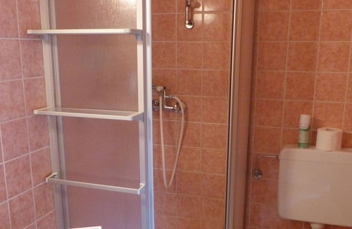 Finkenbach Cottage | Double room 210 - Gasthaus Zum goldenen Löwen