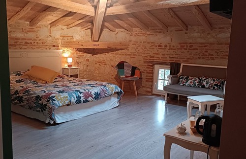 Lavaur House | Double room-Comfort-Ensuite with Bath