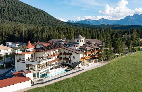 Leutasch House | Double room de Luxe "Life" Hochmoosblick 3/4 - Alpenhotel Karwendel - "precious moments"