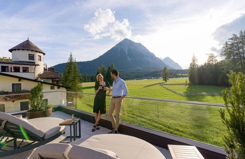 Leutasch House | Double room de Luxe "Life" Hochmoosblick FÜ WO - Alpenhotel Karwendel - "precious moments"