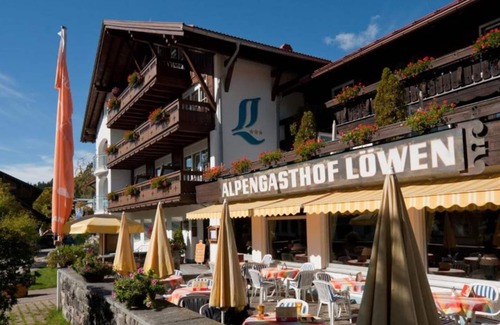 Oberjoch House | Double room Enzian - Hotel-Alpengasthof Löwen