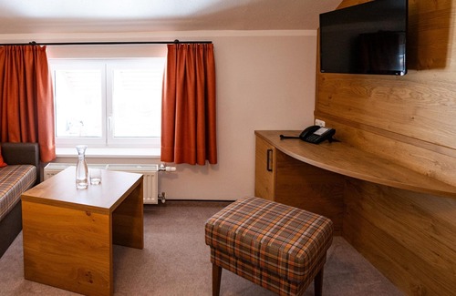 Oberjoch House | Double room Enzian - Hotel-Alpengasthof Löwen