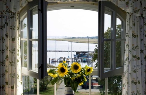 Kloster House | Double room harbor view - Hotel Hiddensee Hitthim