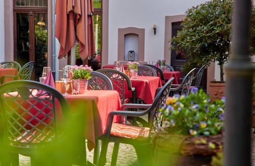 Kues House | Double room - Hotel "Sankt Maximilian"