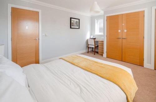Bickley House | Double room in Bromley