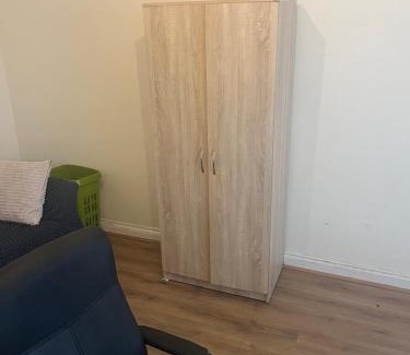 Wolverhampton House | double room in wolverhampton