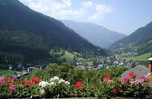 Bach Bed & Breakfast | Double room Kaiserburg - Landhaus Hinteregger
