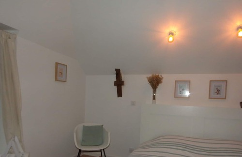 Loutehel Apartment | Double room La Borgnardais country of brocéliande near Guer