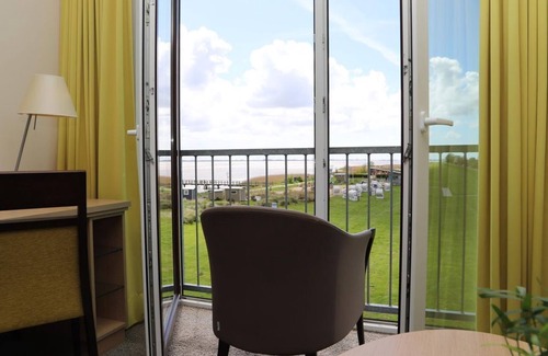 Toenning House | Double room Landside Comfort - Strandhotel Fernsicht
