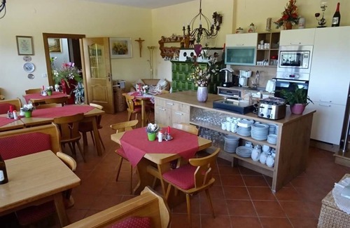 Faistenau Cottage | Double Room - Pension Bayrhammer