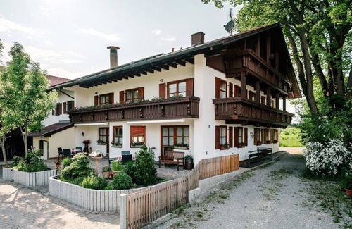 Seeg Apartment | Double room Schlicke with shower, WC - Linde, country house
