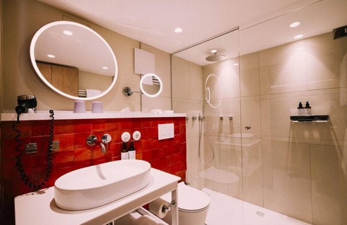 Altstadt House | Double room "small", incl. breakfast - non-refundable - arthotel Blaue Gans