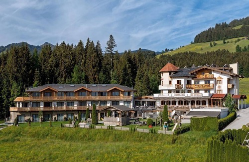 Hopfgarten im Brixental House | Double room Superior | 1-2 - Hotel Leamwirt