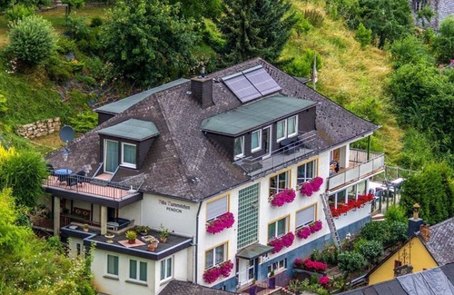 Cochem House | Double Room Terrace Burgblick - Villa Tummelchen, Hotel-Pension garni