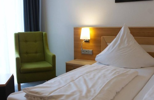 Veldenz Bed & Breakfast | Double room "Weinquartier" - Weinhaus am Schieferfels
