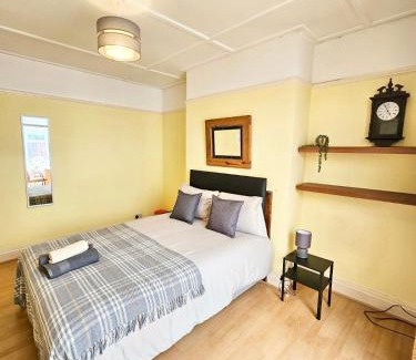 Filton House | Double Room with private Conservatory