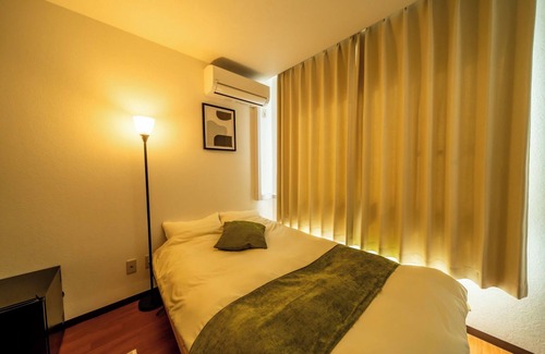 Minato Hotel | Double Room with Private Bathroom 204/Osaka Ōsaka