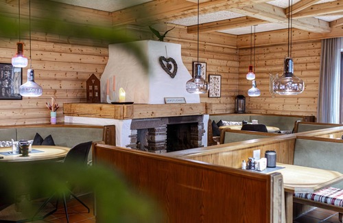 Kaprun Cottage | Double room with separate beds - Pension Eschenhof