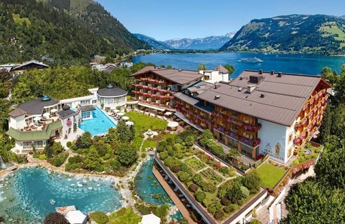 Zell am See House | Double room with shower or bath, WC, balcony - Wellness-Golf-& Genießerhotel