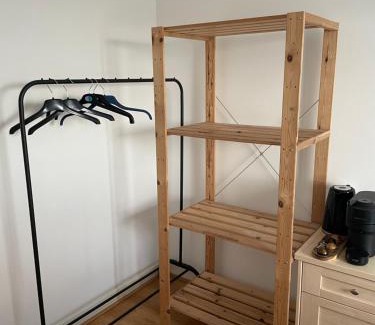 Peninsula House | Double room with shared bathroom LGBTQ friendly