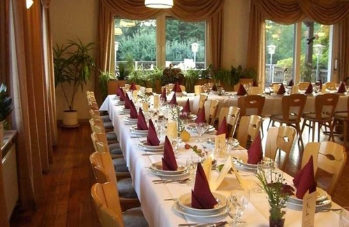 Lindenfels Hotel | Double room with south balcony 01 - Odenwald star hotel Wiesengrund