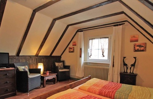 Blasiwald Apartment | Double room without balcony - Haus Sonneck