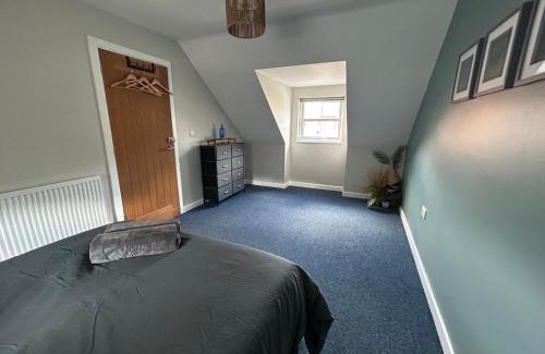 Yeovil House | Double Room Yeovil Town Centre