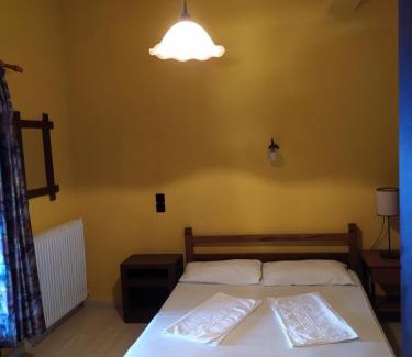 Tsagarada Apartment | Double studio room in front of the sea