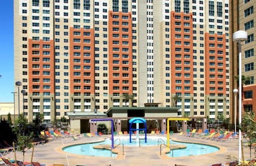 Enterprise Condo | Double suite sleeps up to 8 people