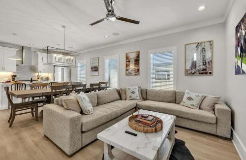 Berry Hill House | Double Treble - 2 Townhomes - Private Rooftops