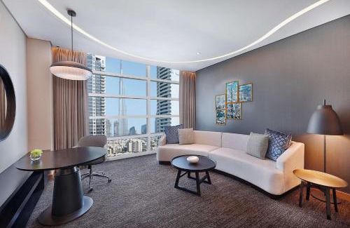 Downtown Dubai Hotel | DoubleTree by Hilton Dubai - Business Bay
