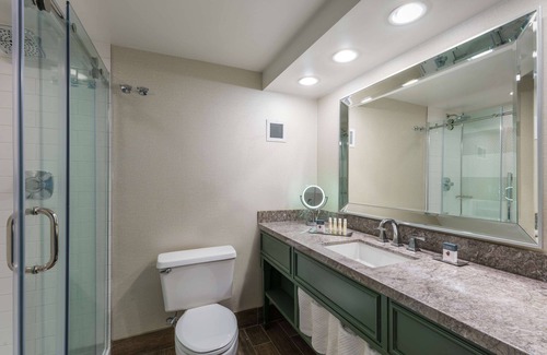 Gainesville Hotel | DoubleTree by Hilton Gainesville