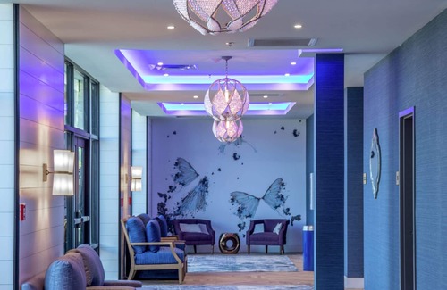 Hot Springs Hotel | DoubleTree by Hilton Hot Springs
